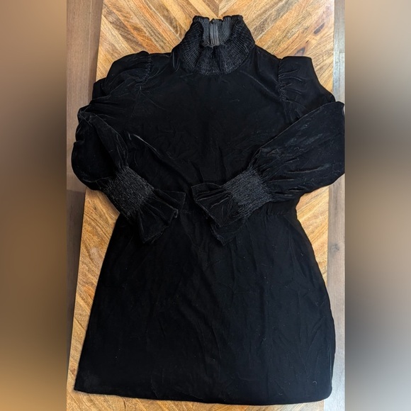 ZARA NWOT Dress Velvet Mini Dress Holiday Christmas NY Eve Dress Sz L - Picture 3 of 4